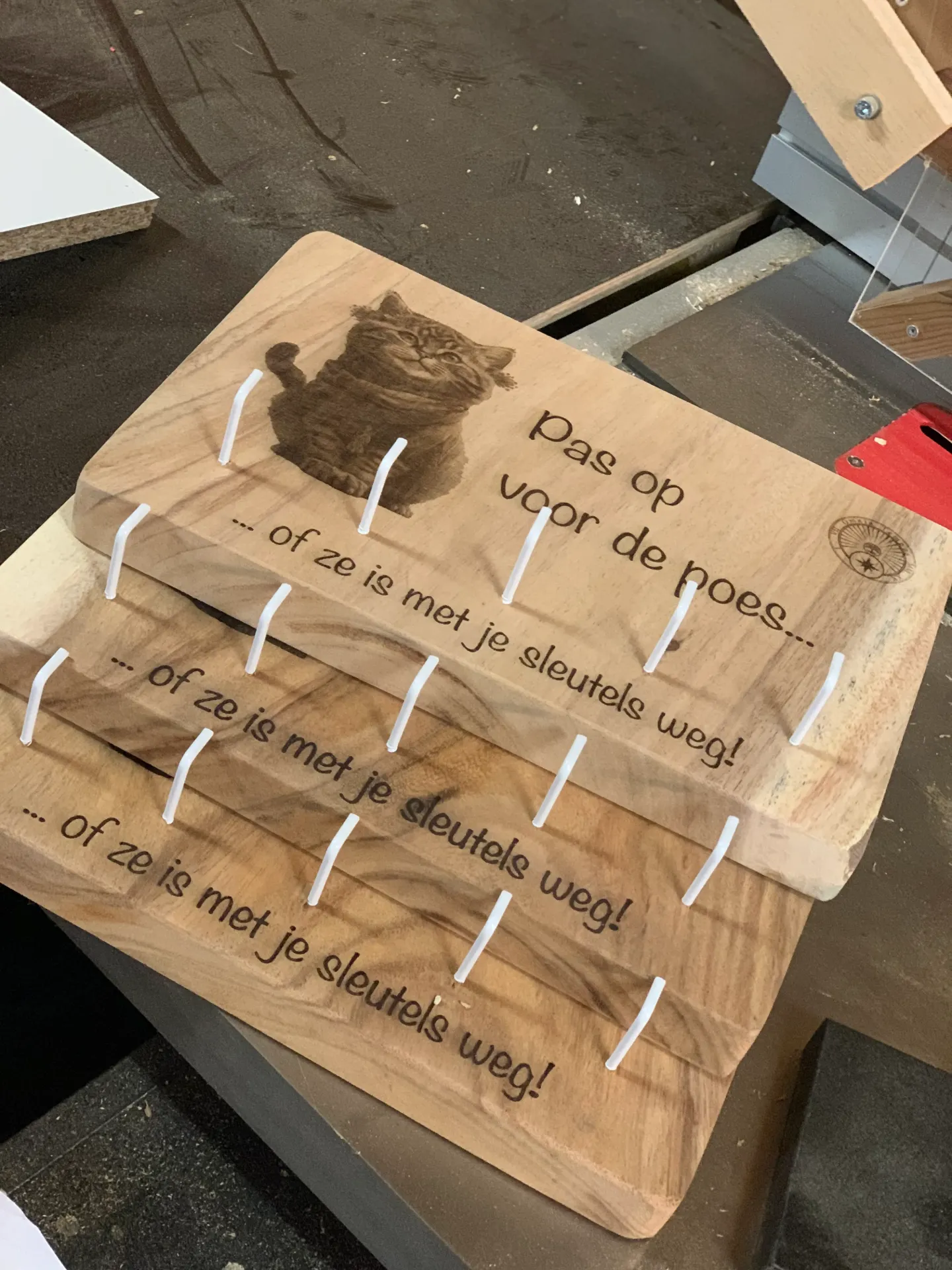 Muur sleutelhanger  ("Pas op ... " in jouw eigen taal)