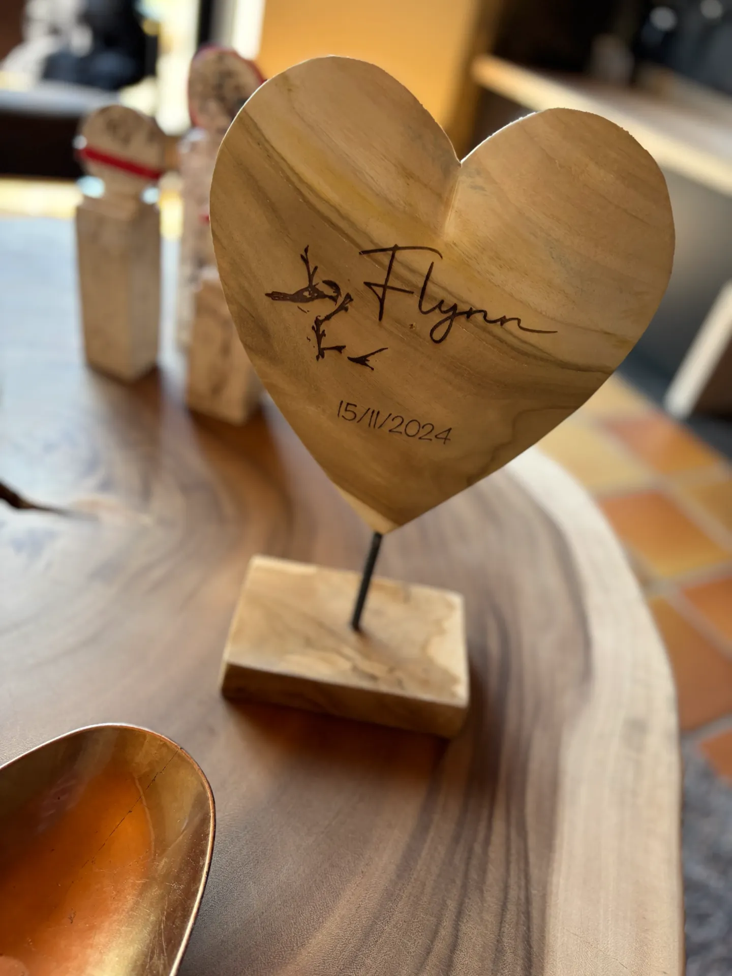 Teak Heart with foot